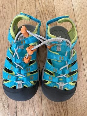 Keen Little Kids Aqua Grip Sandals in Turquoise and Lime